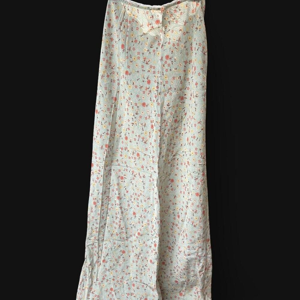 Unbranded Women's White and Cream Skirt